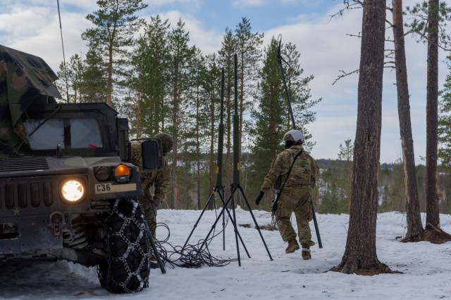 MLRS battalion establishes communications in Norway during exercise