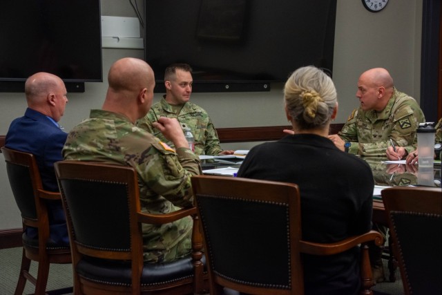 Lt. Col. Jerry Drew first Command and General Staff College Instructor to receive Master Army Instructor Badge