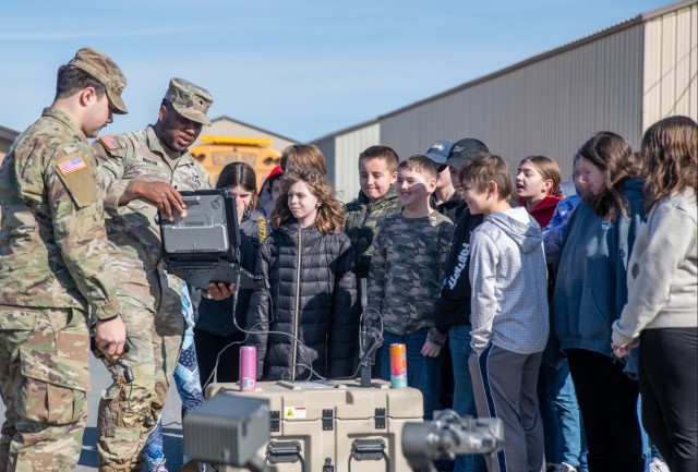 Fort Drum Soldiers Engage North Country Students in STEM at STARBASE