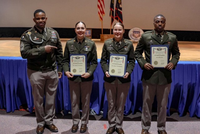 369th Adjutant General Battalion AIT Graduation