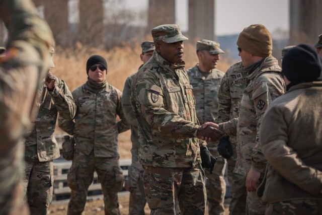 Command Sergeant Major of the Army Reserve visits Korea