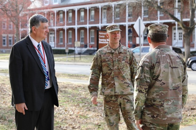 National Simulation Center Deputy Director Dan Buchburg and Combined Arms Center-Training Deputy Commanding General Brig. Gen. Jeremy Wilson greet Air Force Lt. Gen. Dagvin Anderson for his visit to the NSC’s Combined Arms Center-Training...