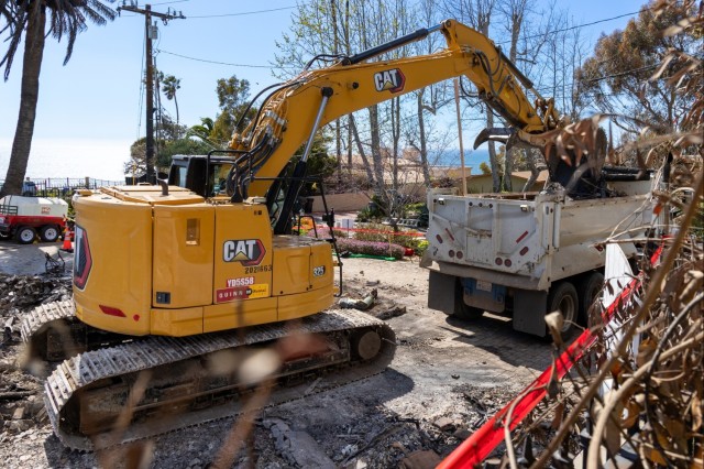 Debris Removal Operations in Malibu