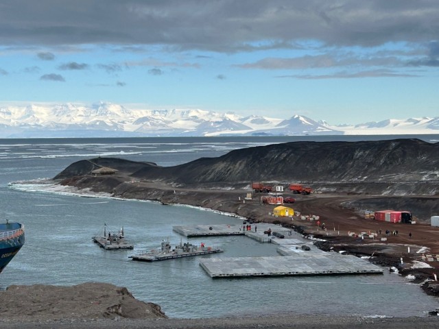 Operation Deep Freeze 2025: 331st Transportation Company Tackles Extreme Antarctic Conditions