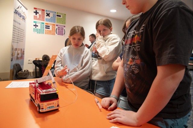 Fort Drum Soldiers Build Bridges with Local Schools at STARBASE