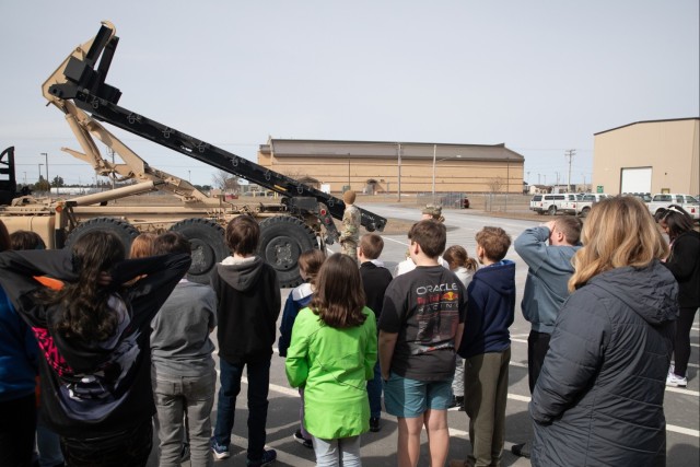Fort Drum Soldiers Build Bridges with Local Schools at STARBASE