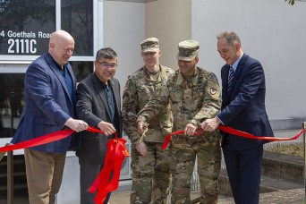 Fort Belvoir unveils apartment-style living for single Soldiers
