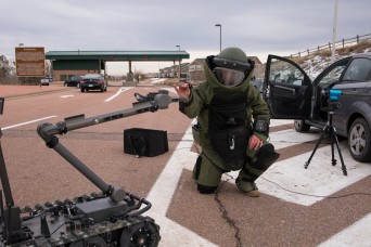 Explosive Ordnance Disposal techs train with interagency partners in Colorado Springs