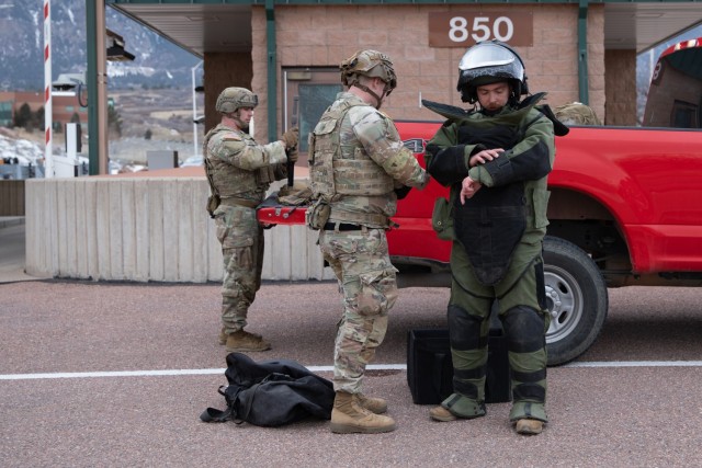 Interagency EOD training