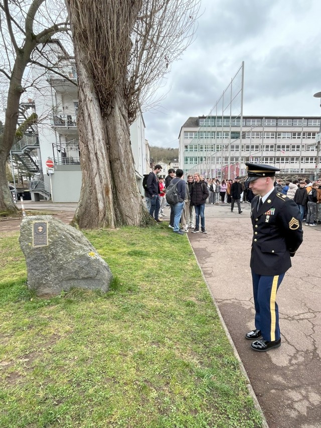 Garrison Wiesbaden Soldier attends ceremony for 80th anniversary of Rhine River crossing