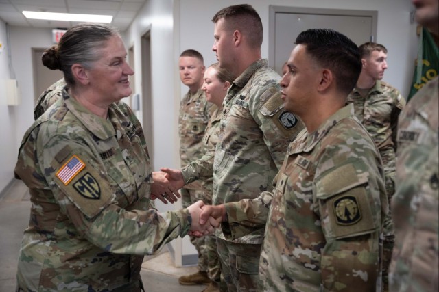 Leading the Pack: 510th MP Detachment Wins Bandholtz Award
