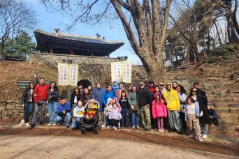 Koreans and Americans share a 'berry' rich cultural exchange