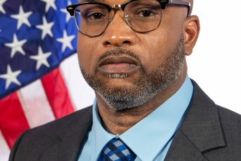 IT specialist honored at Security Assistance Command