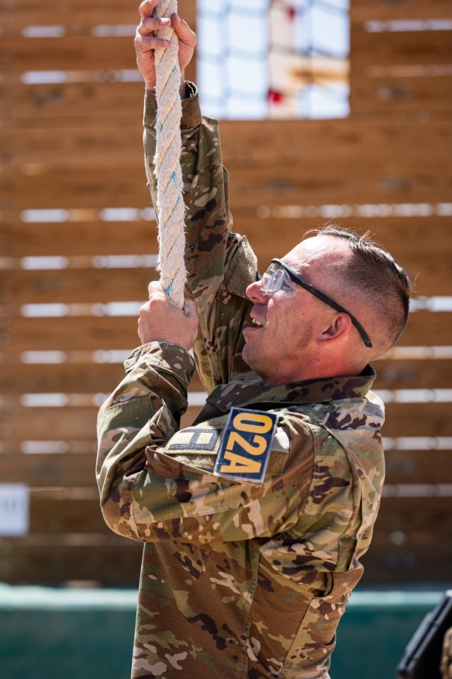 OC/T competitors test grit and agility on the obstacle course