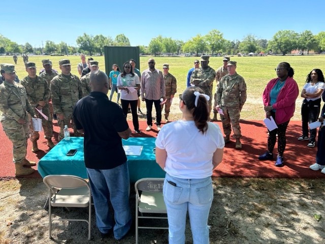 Fort Bragg Goes Full Teal Mode for Awareness