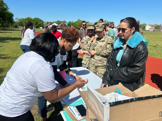 Fort Bragg Goes Full Teal Mode for Awareness