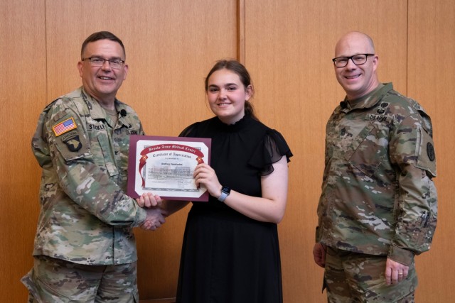 BAMC recognizes exceptional service of volunteers