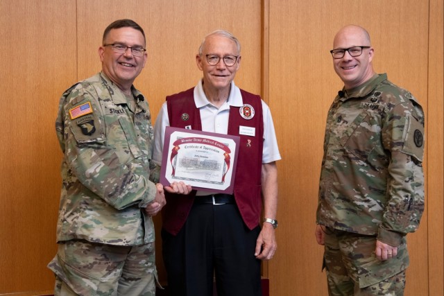 BAMC recognizes exceptional service of volunteers