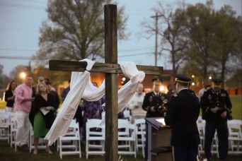 Fort Knox faith community celebrates Easter with ‘bold’ sunrise service