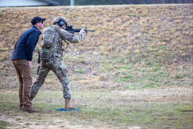 1st Lt. Brian M. O’Leary (right)