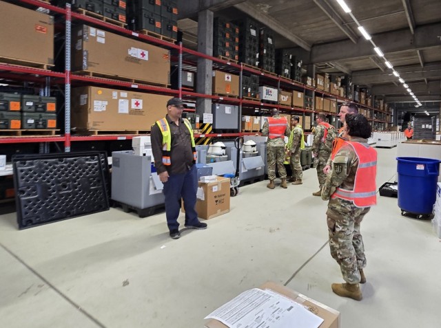 With DEFENDER 25 ‘in the cross hairs’ APS-2 blood support detachment issued at Dülmen