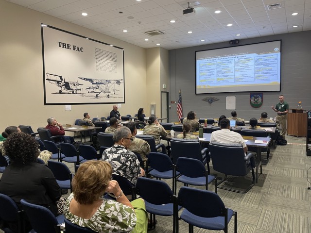 599th Transportation Brigade and battalion leadership engage in the Executive Leadership Course during the Brigade Senior Leader Forum.