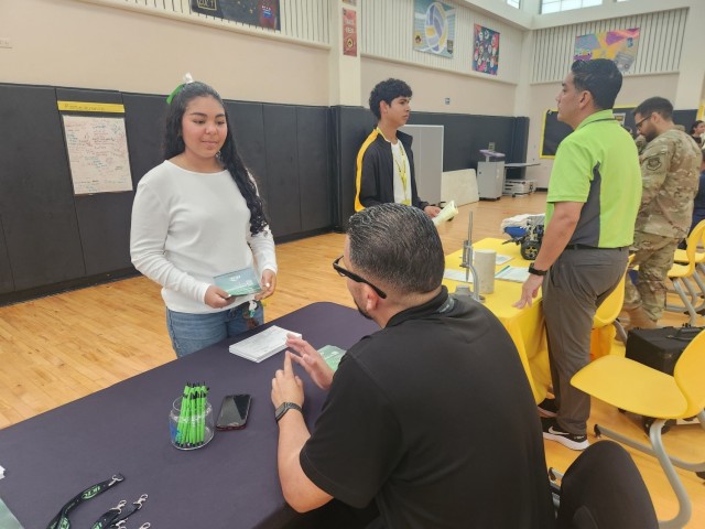 Fort Buchanan&#39;s Antilles High School Empowers Students for Future Success