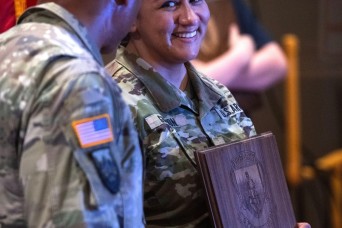 Post honors top volunteers