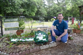 Fort Novosel Volunteers supporting the Soldier and Wiregrass