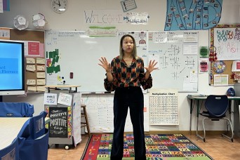 U.S. Consul General Daniela Ballard Inspires LEMS Students with Career Journey