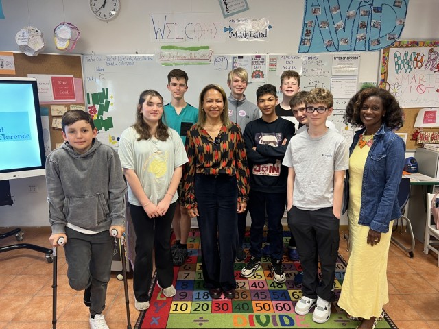 U.S. Consul General Daniela Ballard Inspires LEMS Students with Career Journey