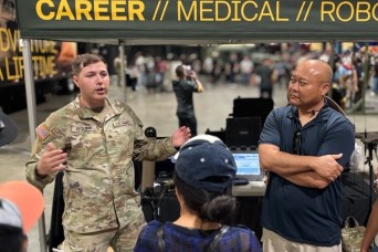 Explosive Ordnance Disposal techs support US Army recruiting at Long Beach Grand Prix