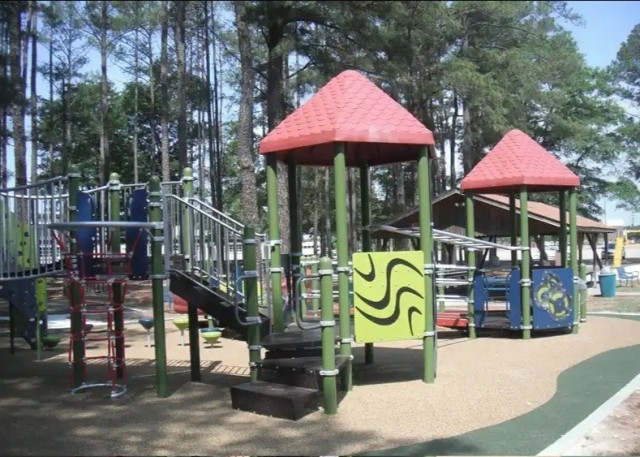 Fort Bragg DFMWR Named Finalist for Prestigious National Gold Medal Award