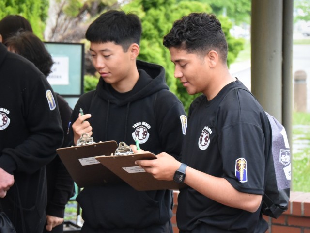 Walk weighted words promote awareness of mental health at the Humphreys camp