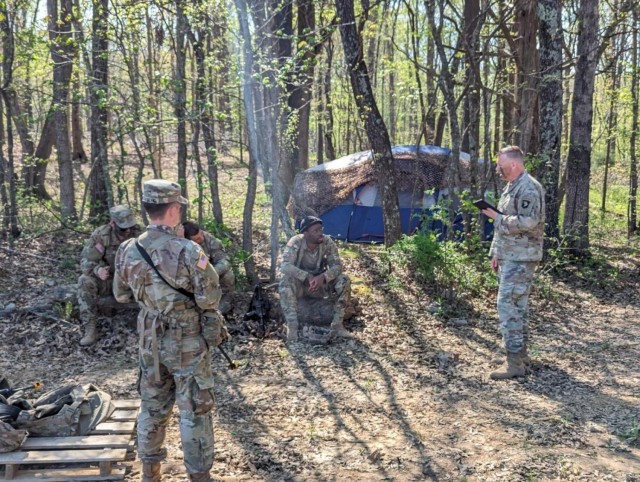 Chaplain Michael Dawson Preaches to Soldiers