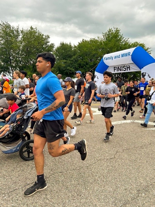 Fort Bragg Community Gathers to Run, Honor & Remember