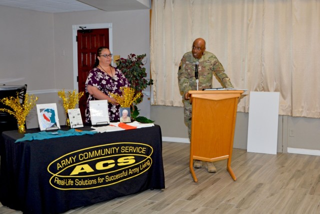 White Sands Missile Range Commander: 'The strength of our
community lies in the hearts of our volunteers'