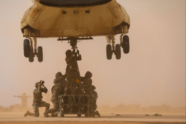 New Hampshire National Guard teams with Morocco for sling load training at African Lion 2025
