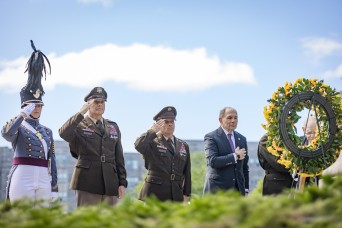 Class of 2025 honor Alumni during Wreath Laying Ceremony