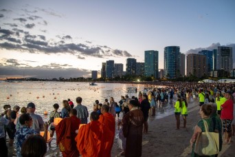 27th annual Shinnyo lantern floating ceremony unites community in remembrance at Ala Moana Beach