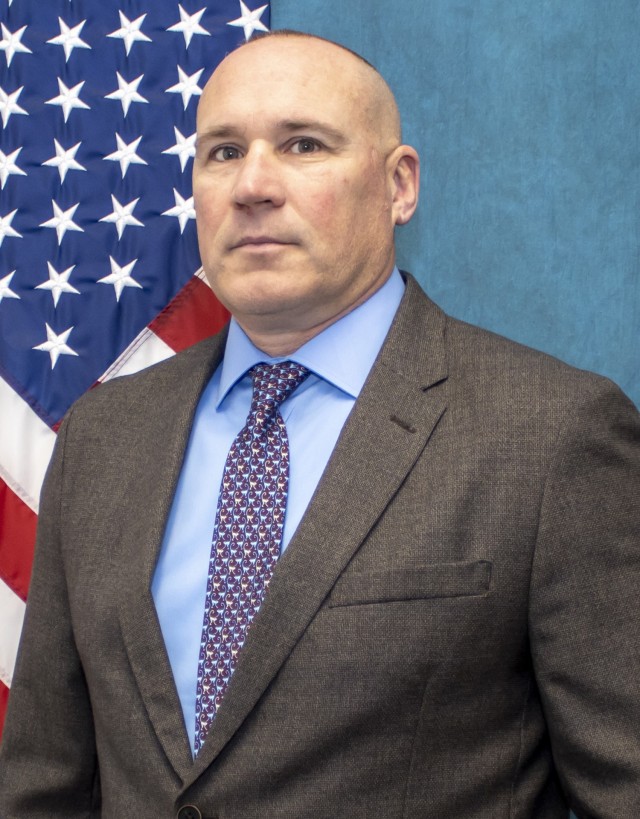 Darin Hendricks received the C5ISR Top 10 for his role as the lead logistician for the Terrestrial Layer System (TLS) Manpack program.