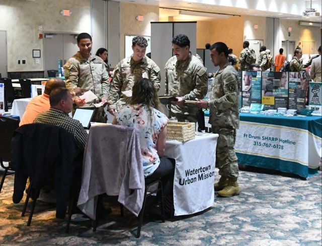 Mountain Meet-Up connects Fort Drum Soldiers, families, with essential services and more