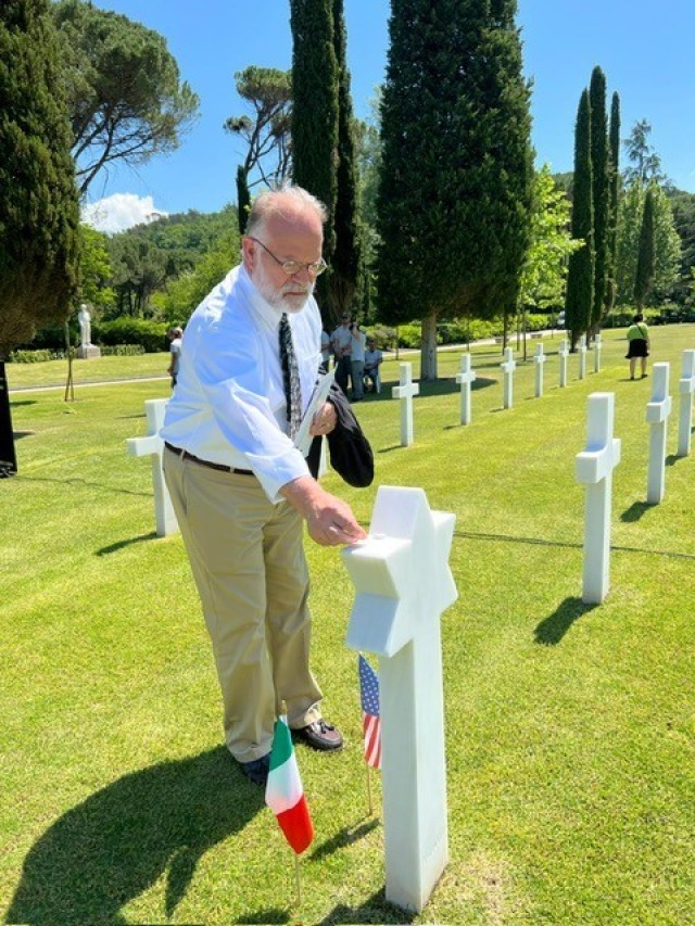 Operation Benjamin honors Jewish Soldier at Florence American Cemetery