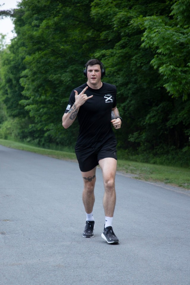 DIVARTY Soldiers Test Limits in First Backyard Ultra at Fort Drum