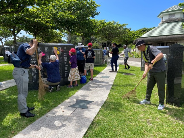 Joint Cleanup at Okinawa Peace Park