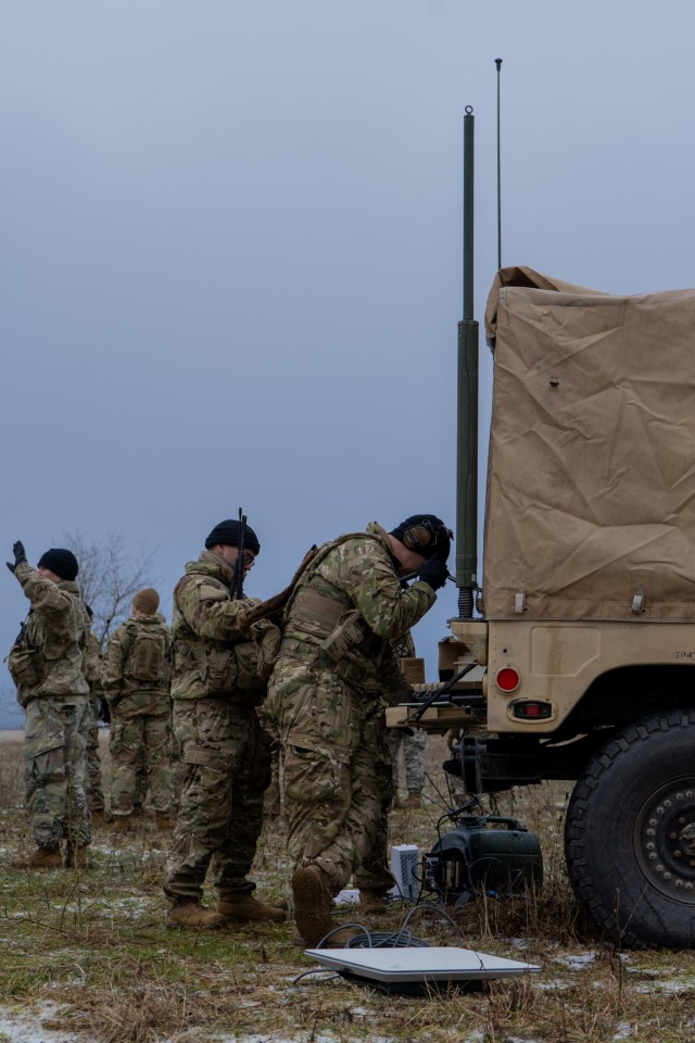 U.S. Soldiers assigned to 3rd Brigade, 10th Mountain Division utilize the Starshield for connectivity during command post operations during Combined Resolve 25-01 at the Joint Multinational Readiness Center, Hohenfels Training Area, Hohenfels,...