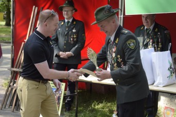 AFSBn-Poland participates in community event to help foster host nation relations