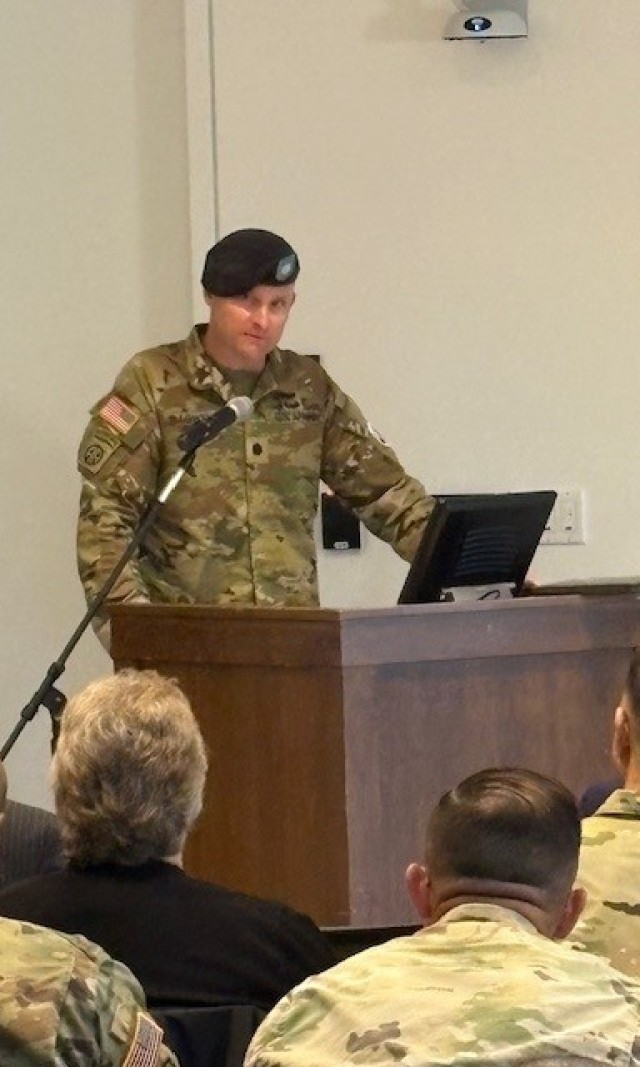 Leadership transition at MICC-Fort Belvoir highlights tradition, excellence