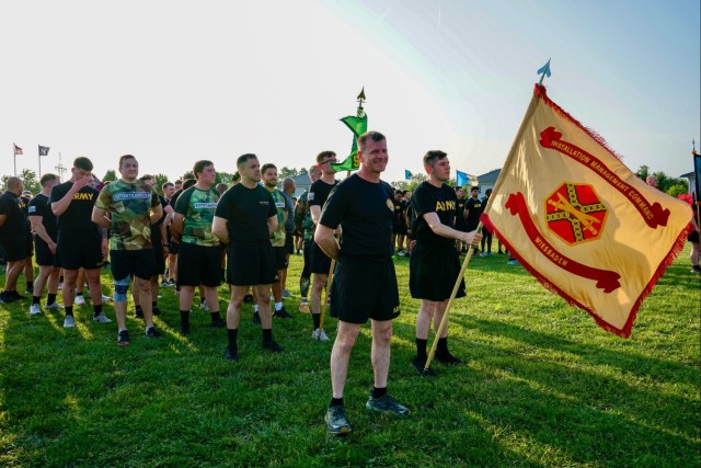 USAG Wiesbaden honors Army’s 250th anniversary with post run