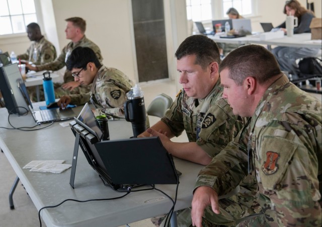 Oregon Guardsmen sharpen skills and strengthen partnerships during Cyber Shield Exercise 2025